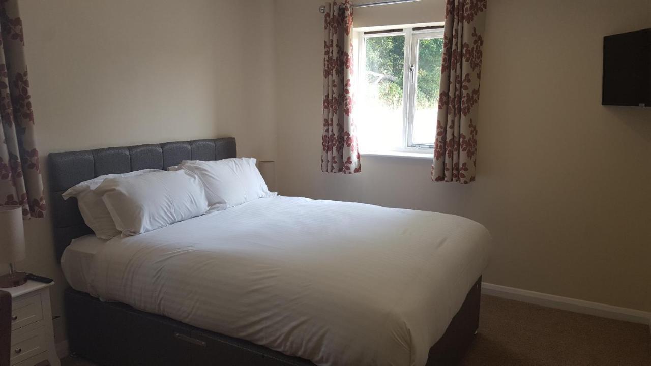 Oakside Lodge Guest House Кентърбъри Екстериор снимка