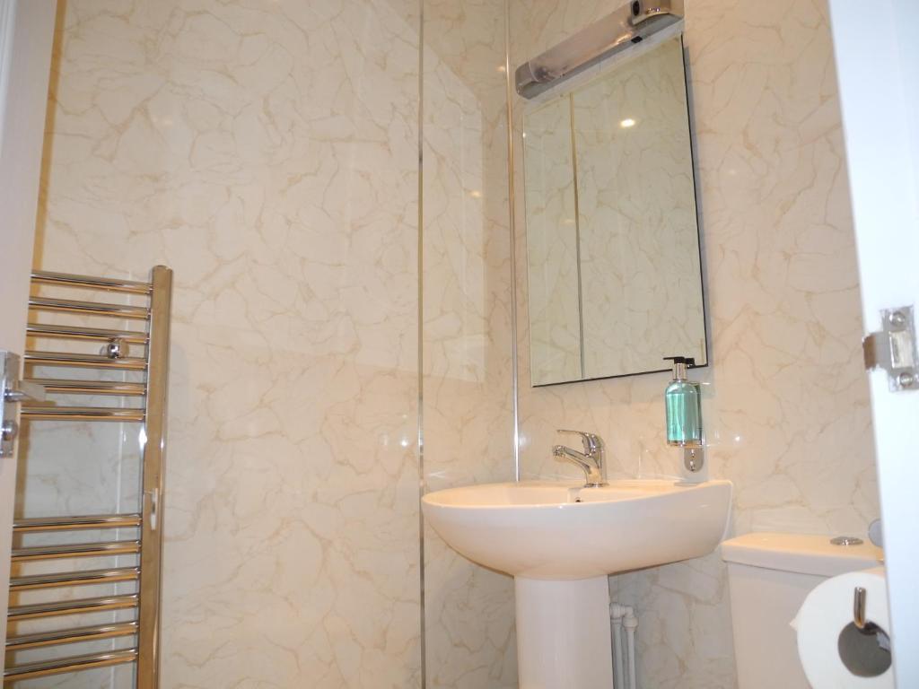 Oakside Lodge Guest House Кентърбъри Стая снимка